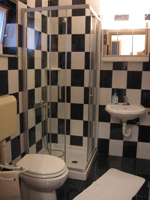 Country House Fon Kobarid Rom bilde